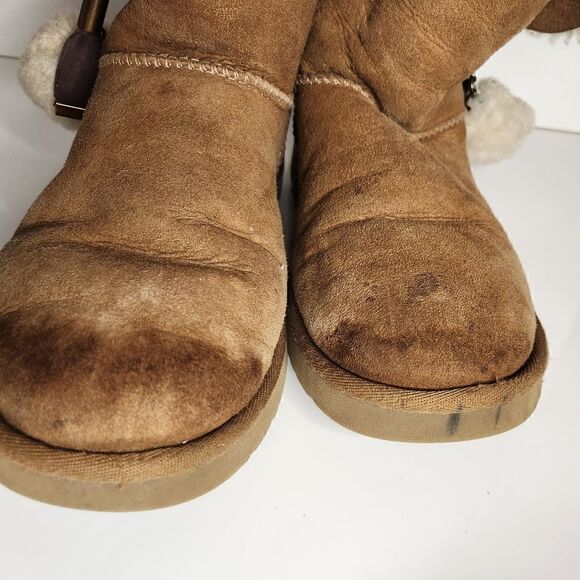 UGG Bailey ll Button Chestnut Winter Boots Size 8 - Picture 6 of 10